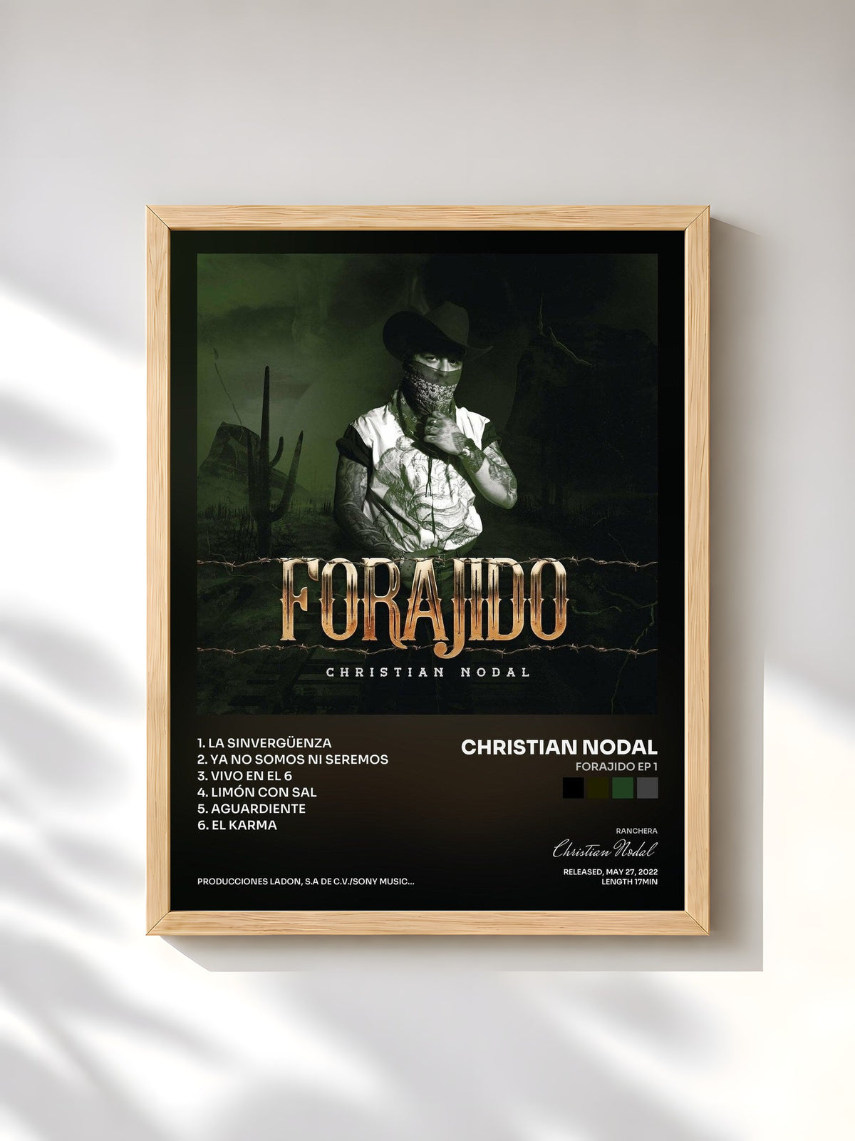 #bois Tableau de l'album Forajido EP 1 de Christian Nodal, cadre en bois brut, imprimé et encadré en France