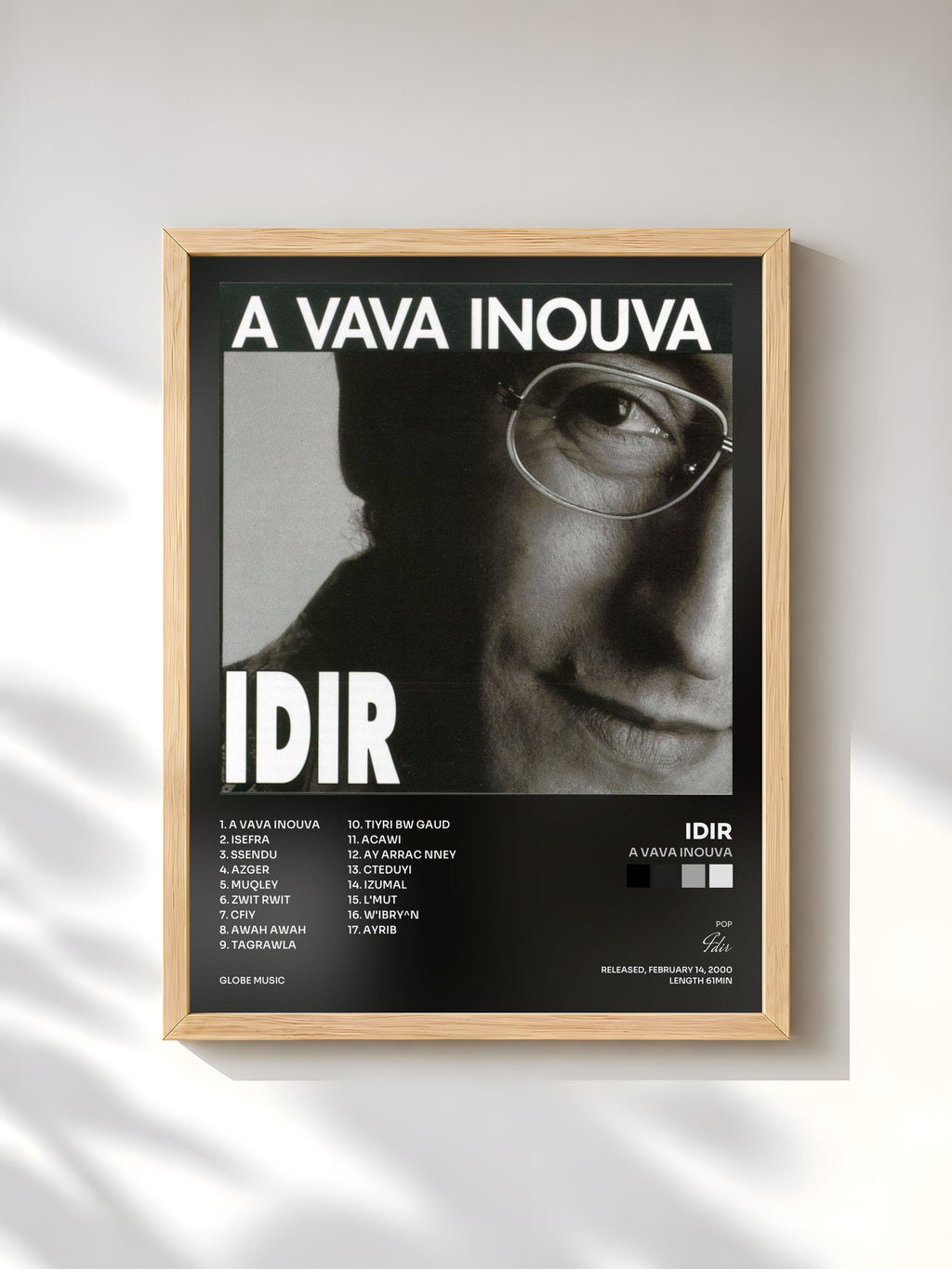 #bois Tableau de l'album A Vava Inouva de Idir, cadre en bois brut, imprimé et encadré en France
