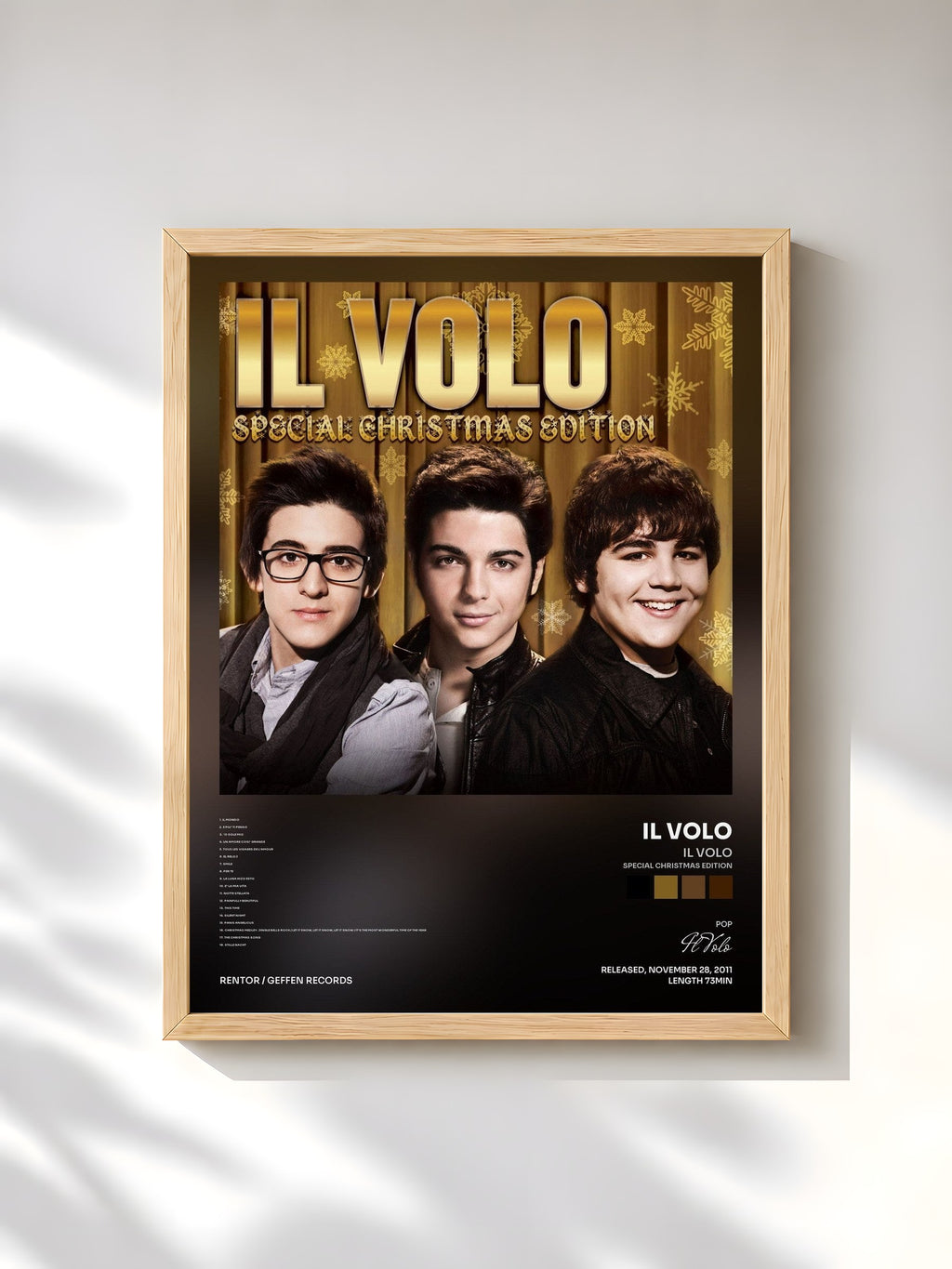 #bois Tableau de l'album Il Volo (Special Christmas Edition) de Il Volo, cadre en bois brut, imprimé et encadré en France