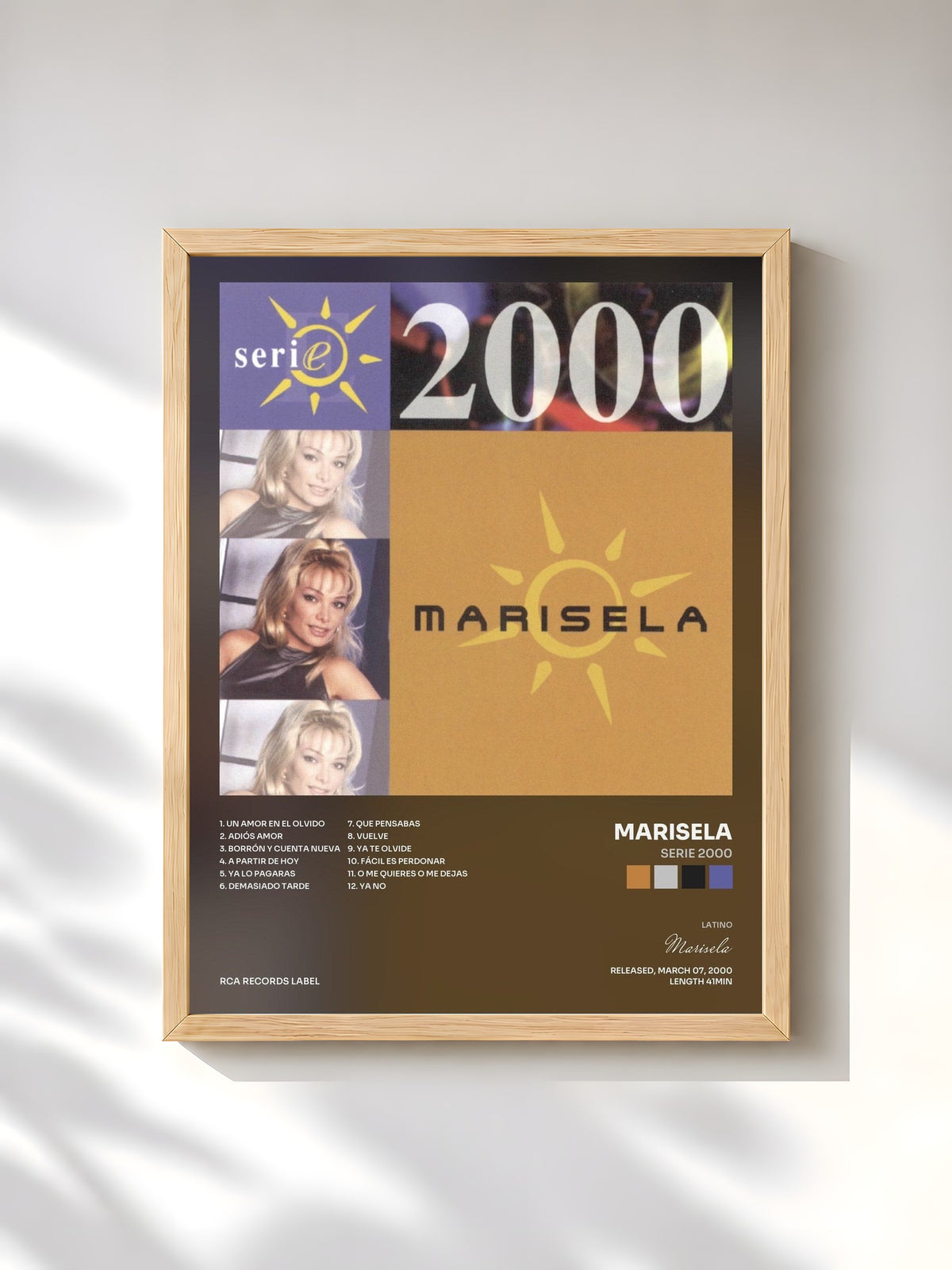 #bois Tableau de l'album Serie 2000 de Marisela, cadre en bois brut, imprimé et encadré en France