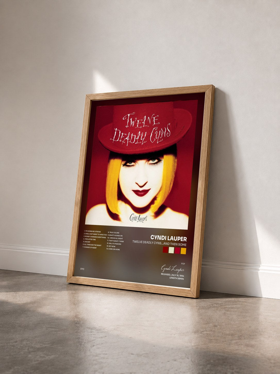 #bois Tableau de l'album Twelve Deadly Cyns...And Then Some de Cyndi Lauper vu de trois quarts, cadre en bois brut