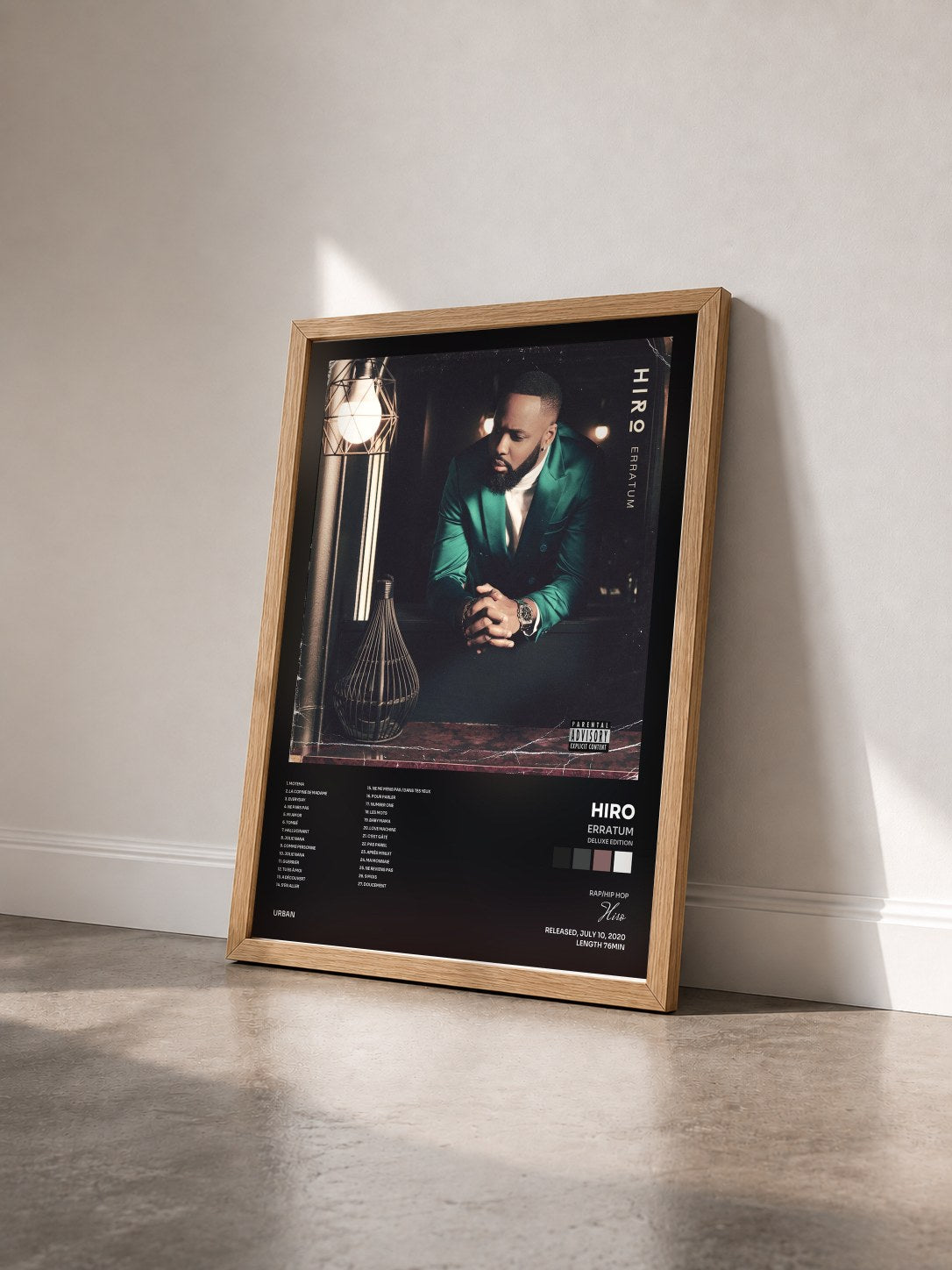 #bois Tableau de l'album Erratum (Deluxe Edition) de Hiro vu de trois quarts, cadre en bois brut