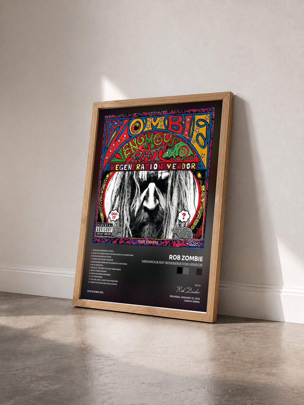 #bois Tableau de l'album Venomous Rat Regeneration Vendor de Rob Zombie vu de trois quarts, cadre en bois brut