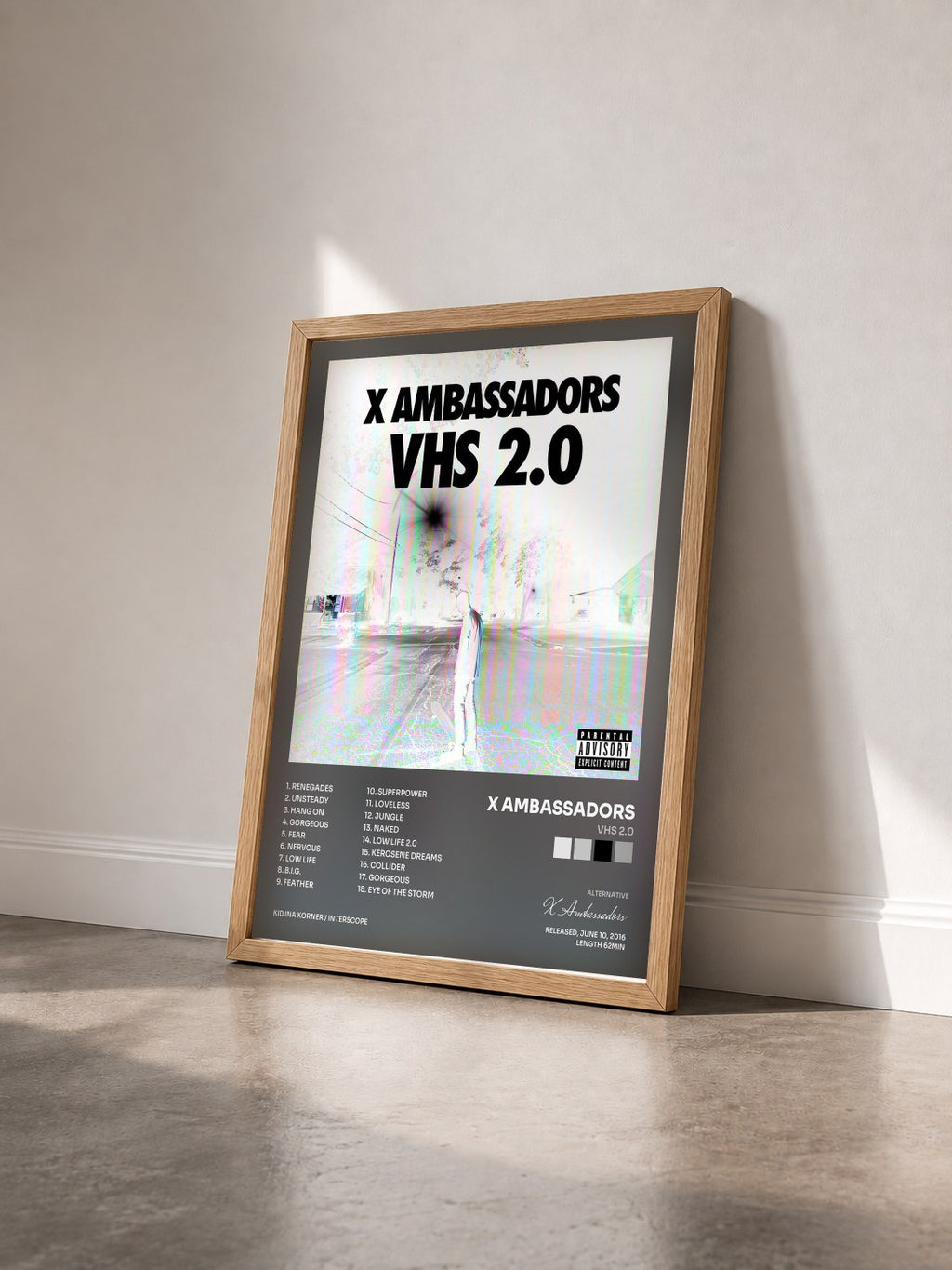 #bois Tableau de l'album VHS 2.0 de X Ambassadors vu de trois quarts, cadre en bois brut