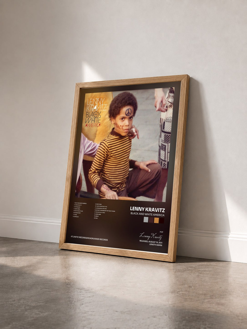 #bois Tableau de l'album Black and White America de Lenny Kravitz vu de trois quarts, cadre en bois brut