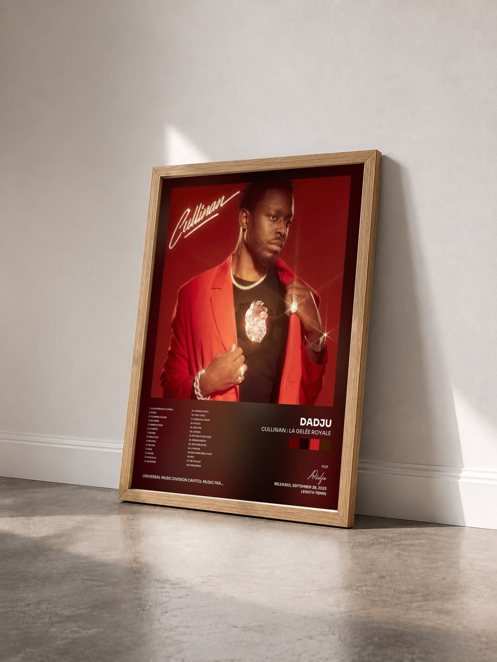 #bois Tableau de l'album Cullinan : La Gelée Royale de Dadju vu de trois quarts, cadre en bois brut