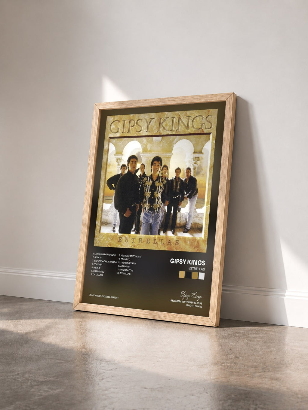 #bois Tableau de l'album Estrellas de Gipsy Kings vu de trois quarts, cadre en bois brut