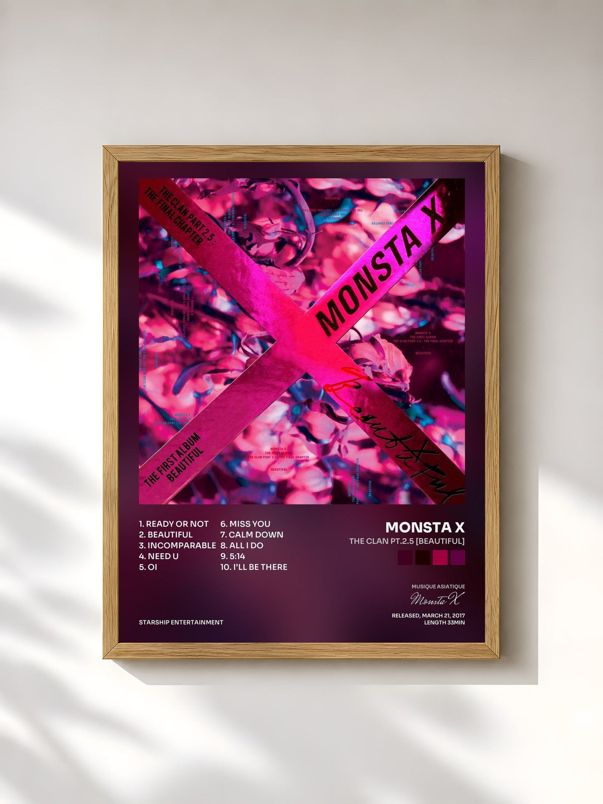 #bois Tableau de l'album THE CLAN pt.2.5 [BEAUTIFUL] de Monsta X, cadre en bois brut, imprimé et encadré en France