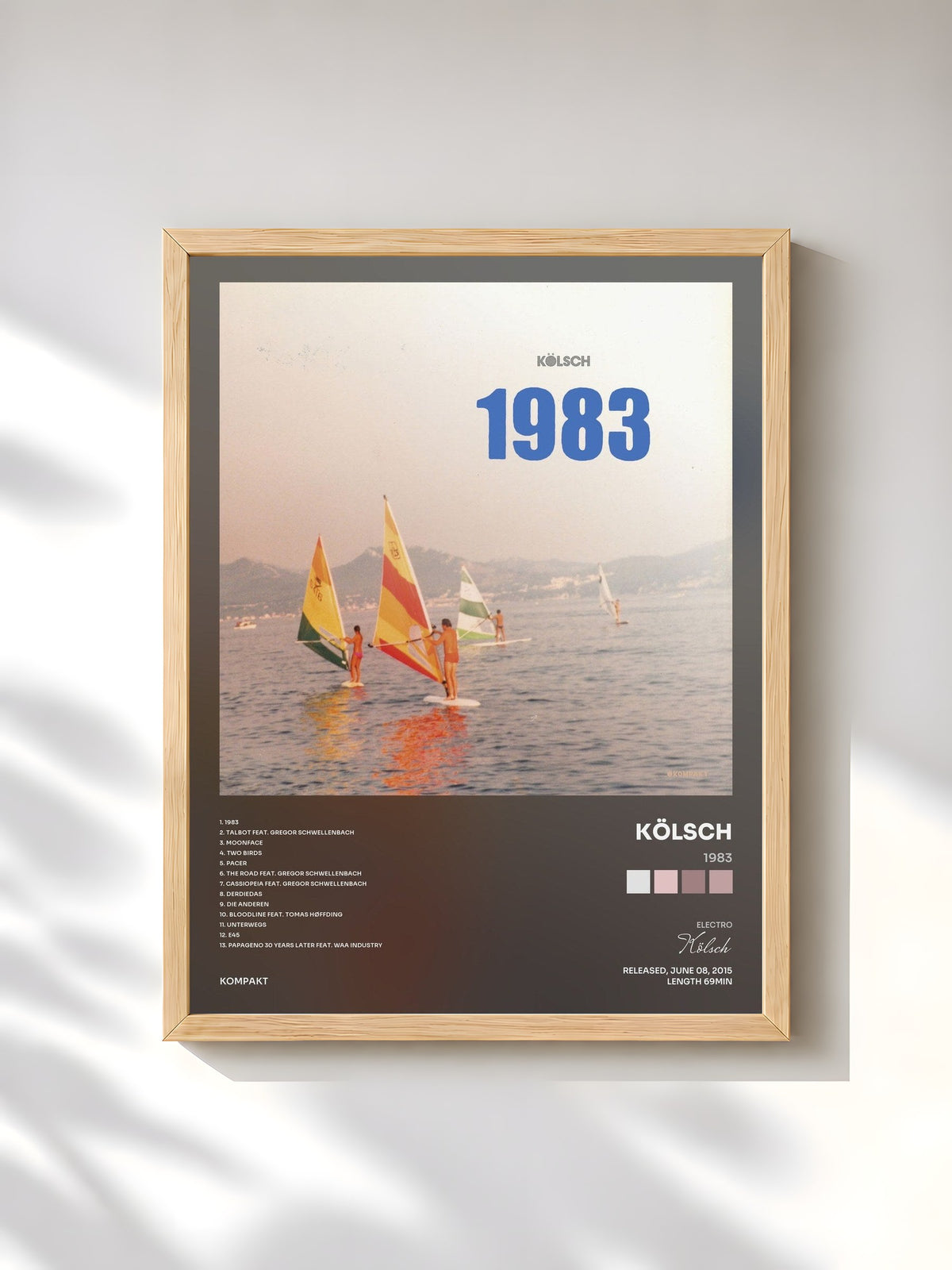 #bois Tableau de l'album 1983 de Kölsch, cadre en bois brut, imprimé et encadré en France