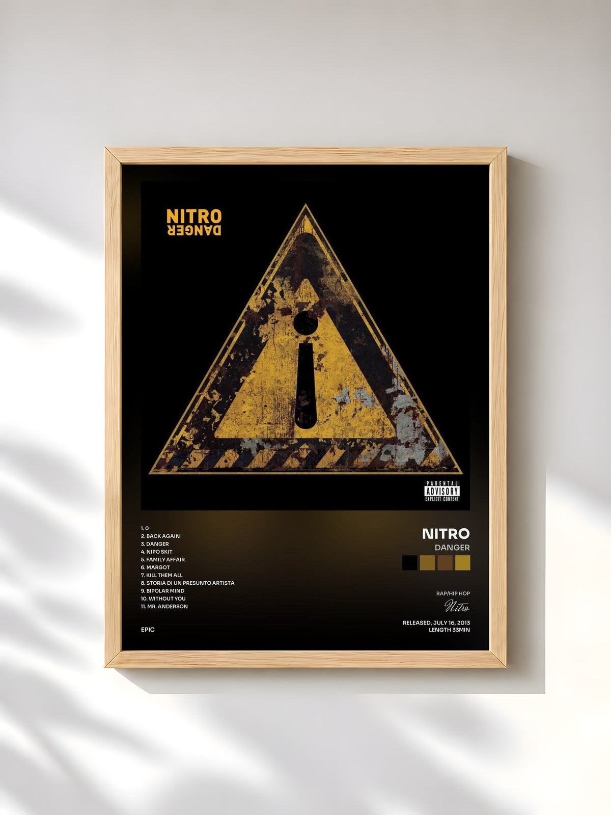 #bois Tableau de l'album Danger de Nitro, cadre en bois brut, imprimé et encadré en France