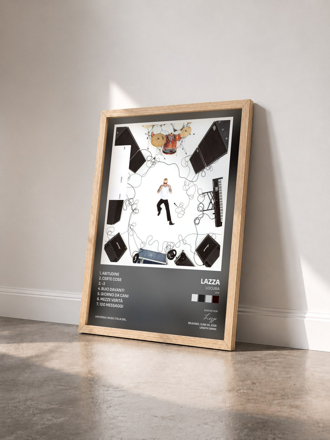 #bois Tableau de l'album LOCURA (Jam) de Lazza vu de trois quarts, cadre en bois brut