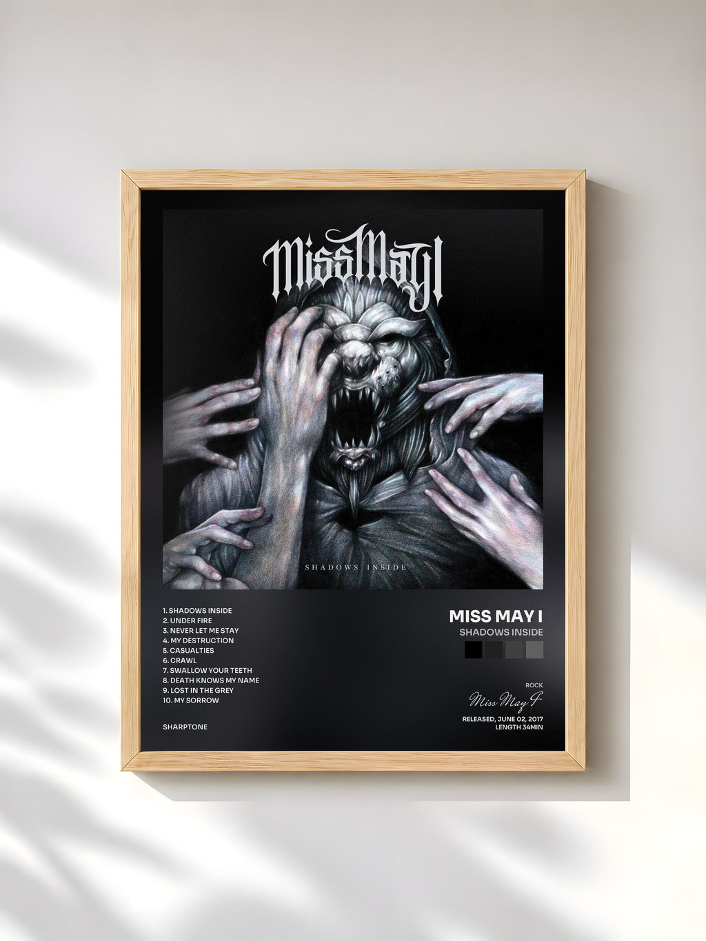 #bois Tableau de l'album Shadows Inside de Miss May I, cadre en bois brut, imprimé et encadré en France