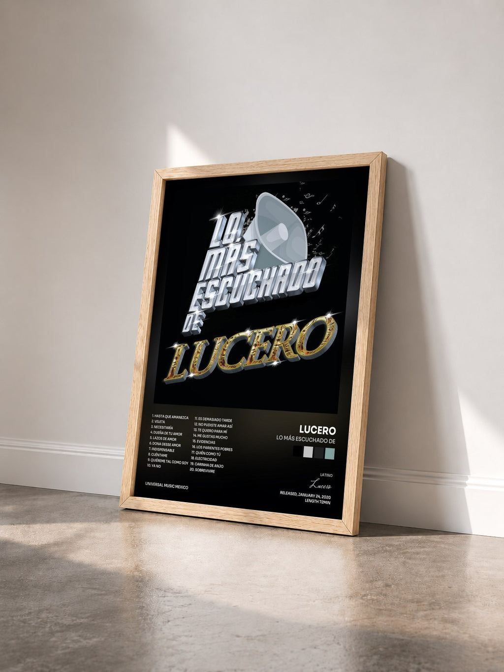 #bois Tableau de l'album Lo Más Escuchado De de Lucero vu de trois quarts, cadre en bois brut