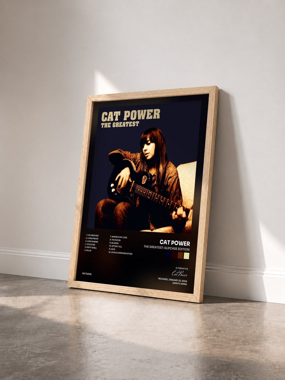 #bois Tableau de l'album The Greatest: Slipcase Edition de Cat Power vu de trois quarts, cadre en bois brut