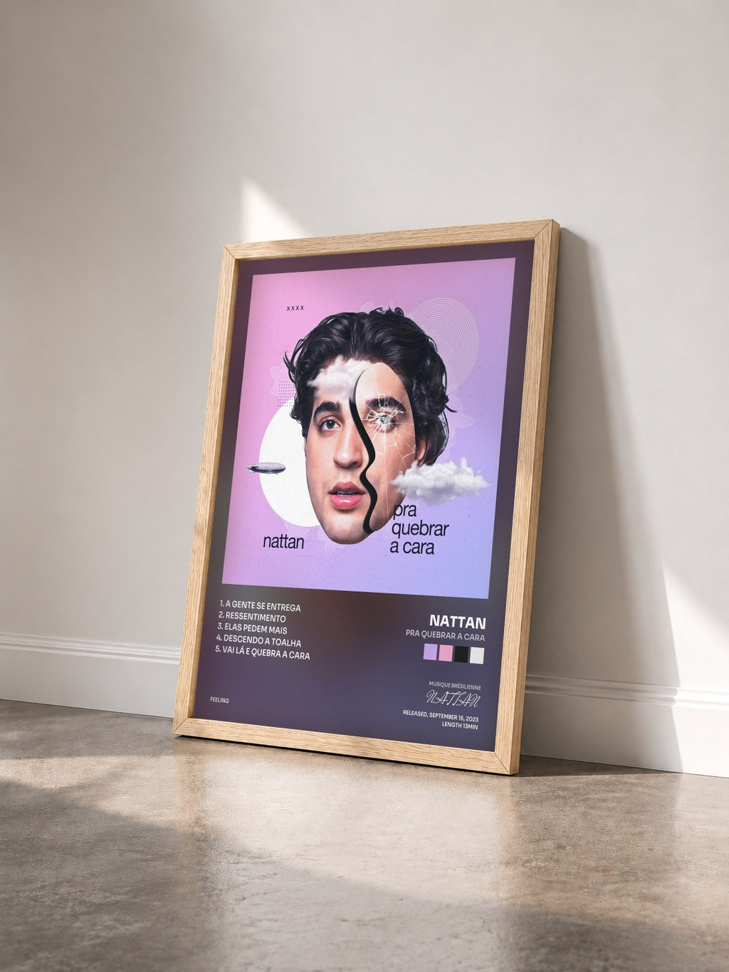 #bois Tableau de l'album Pra Quebrar a Cara de NATTAN vu de trois quarts, cadre en bois brut