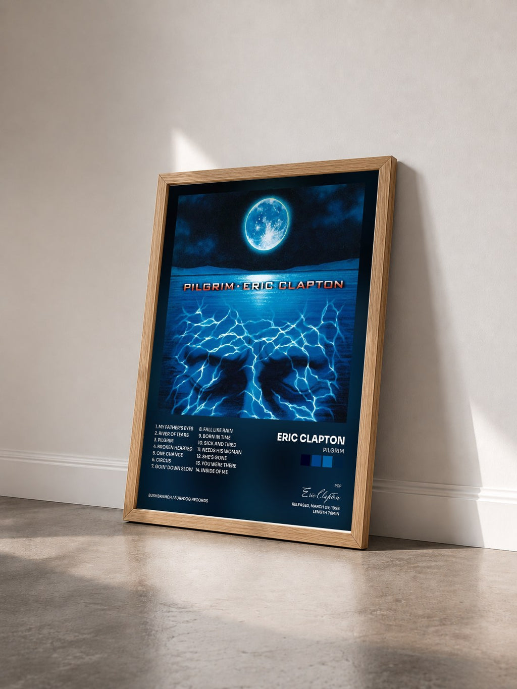 #bois Tableau de l'album Pilgrim de Eric Clapton vu de trois quarts, cadre en bois brut
