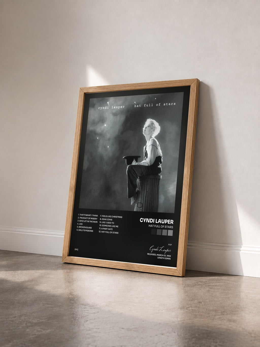 #bois Tableau de l'album Hat Full Of Stars de Cyndi Lauper vu de trois quarts, cadre en bois brut