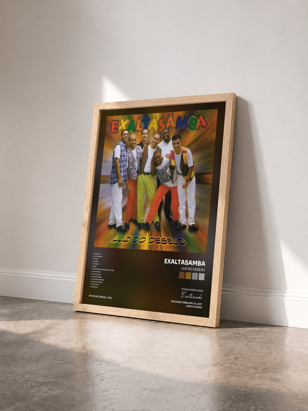 #bois Tableau de l'album Luz Do Desejo de Exaltasamba vu de trois quarts, cadre en bois brut