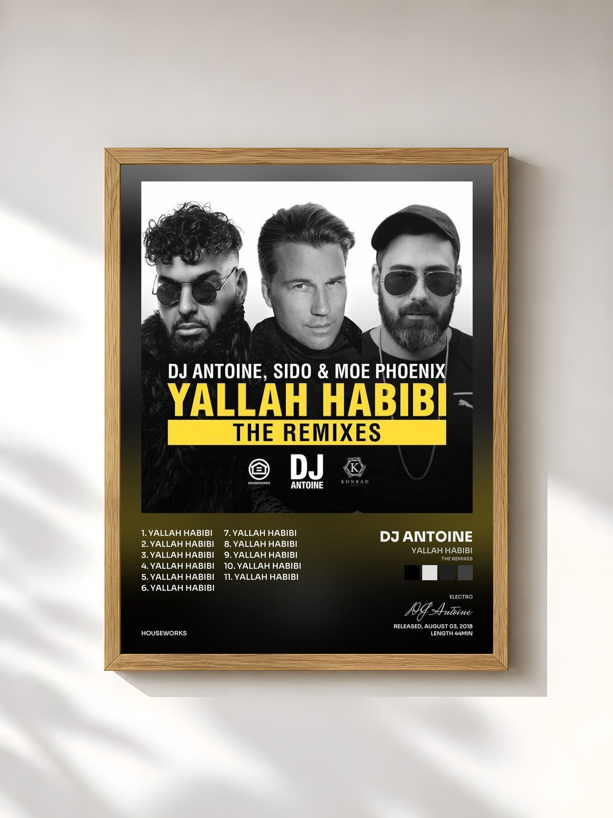 #bois Tableau de l'album Yallah Habibi (The Remixes) de DJ Antoine, cadre en bois brut, imprimé et encadré en France