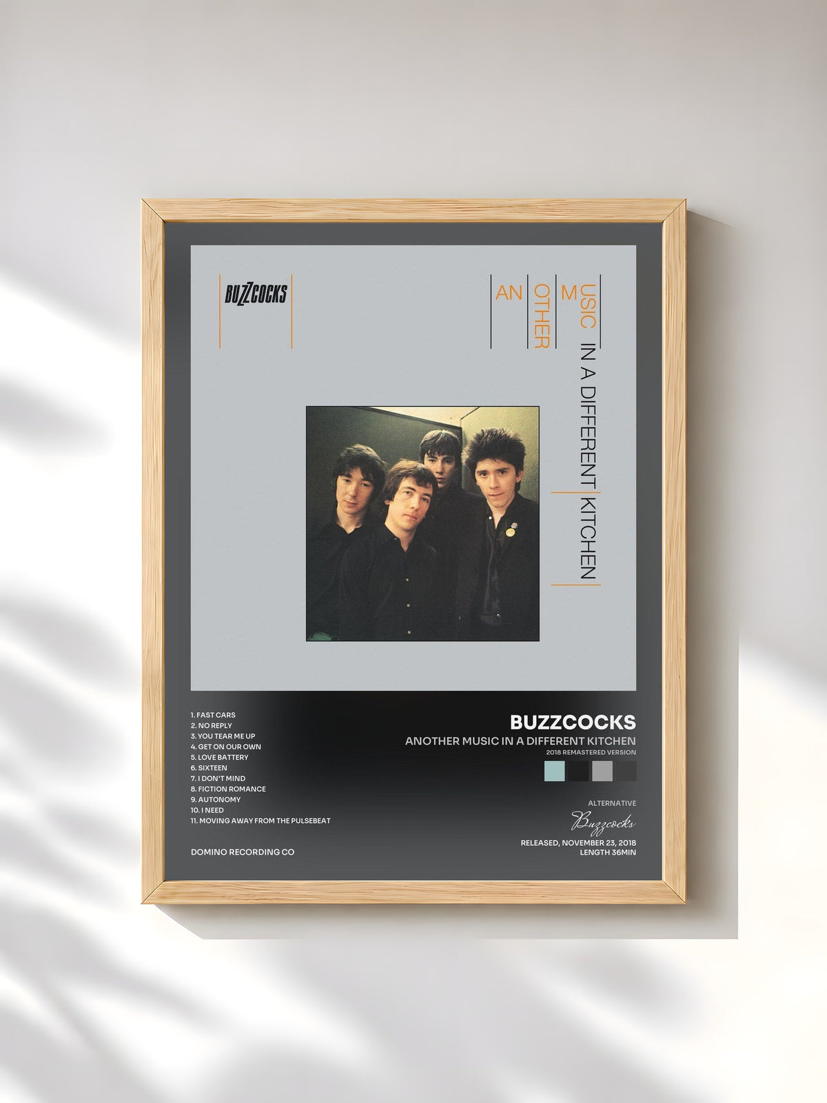 #bois Tableau de l'album Another Music In A Different Kitchen (2018 Remastered Version) de Buzzcocks, cadre en bois brut, imprimé et encadré en France