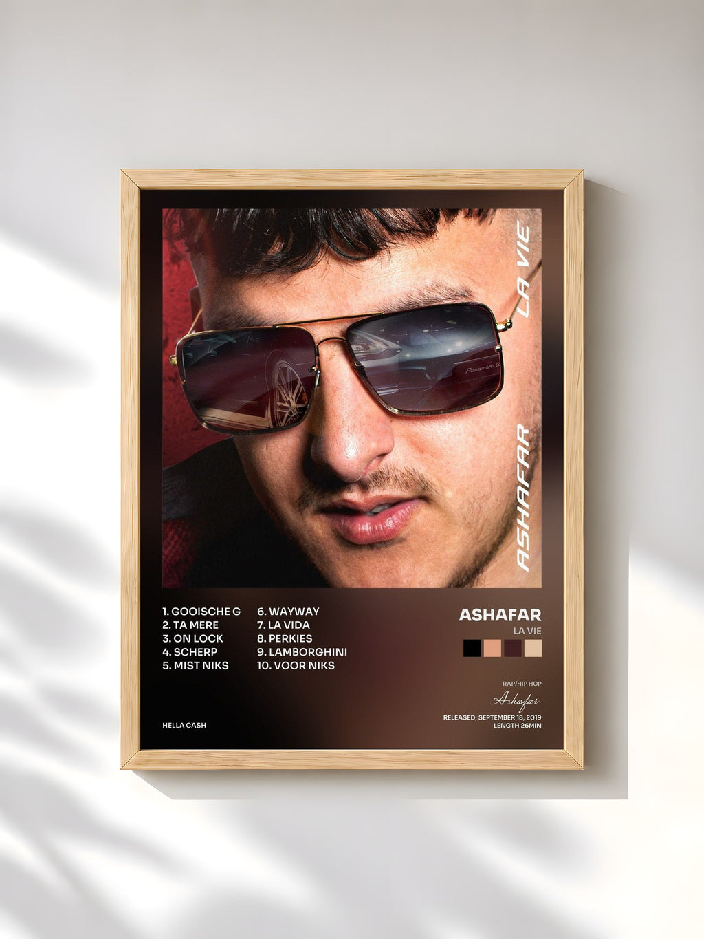 #bois Tableau de l'album La Vie de Ashafar, cadre en bois brut, imprimé et encadré en France