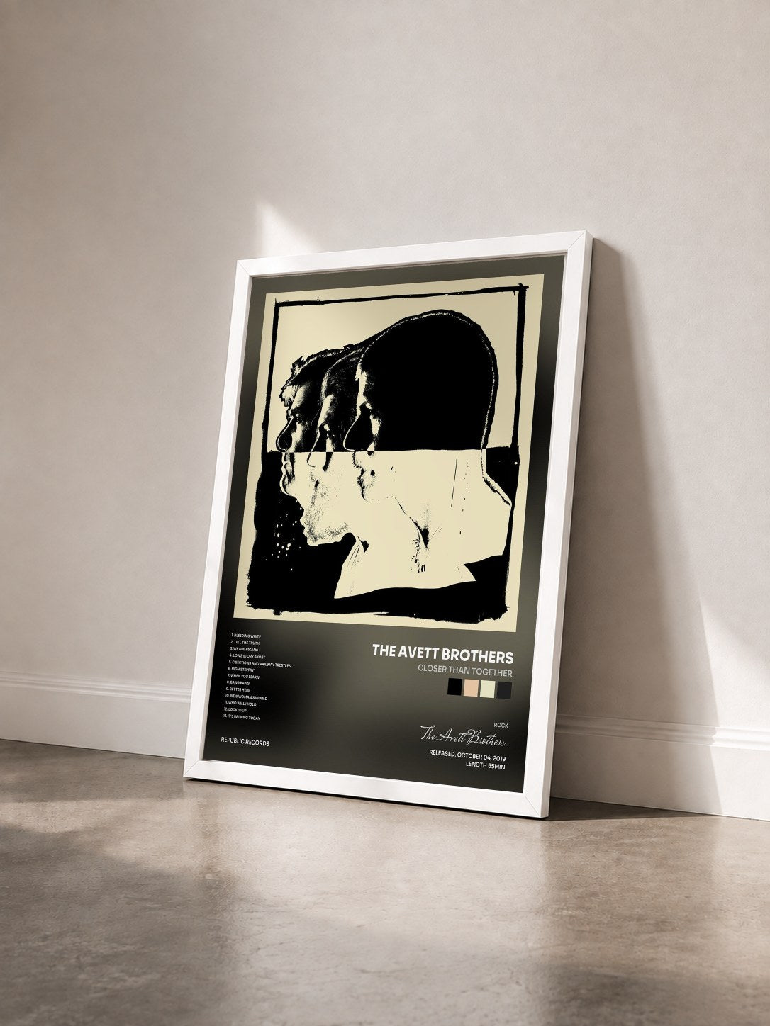 #blanc Tableau de l'album Closer Than Together de The Avett Brothers vu de trois quarts, cadre blanc