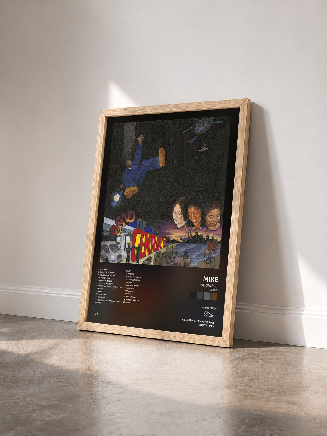 #bois Tableau de l'album Showbiz! (Deluxe) de Mike vu de trois quarts, cadre en bois brut