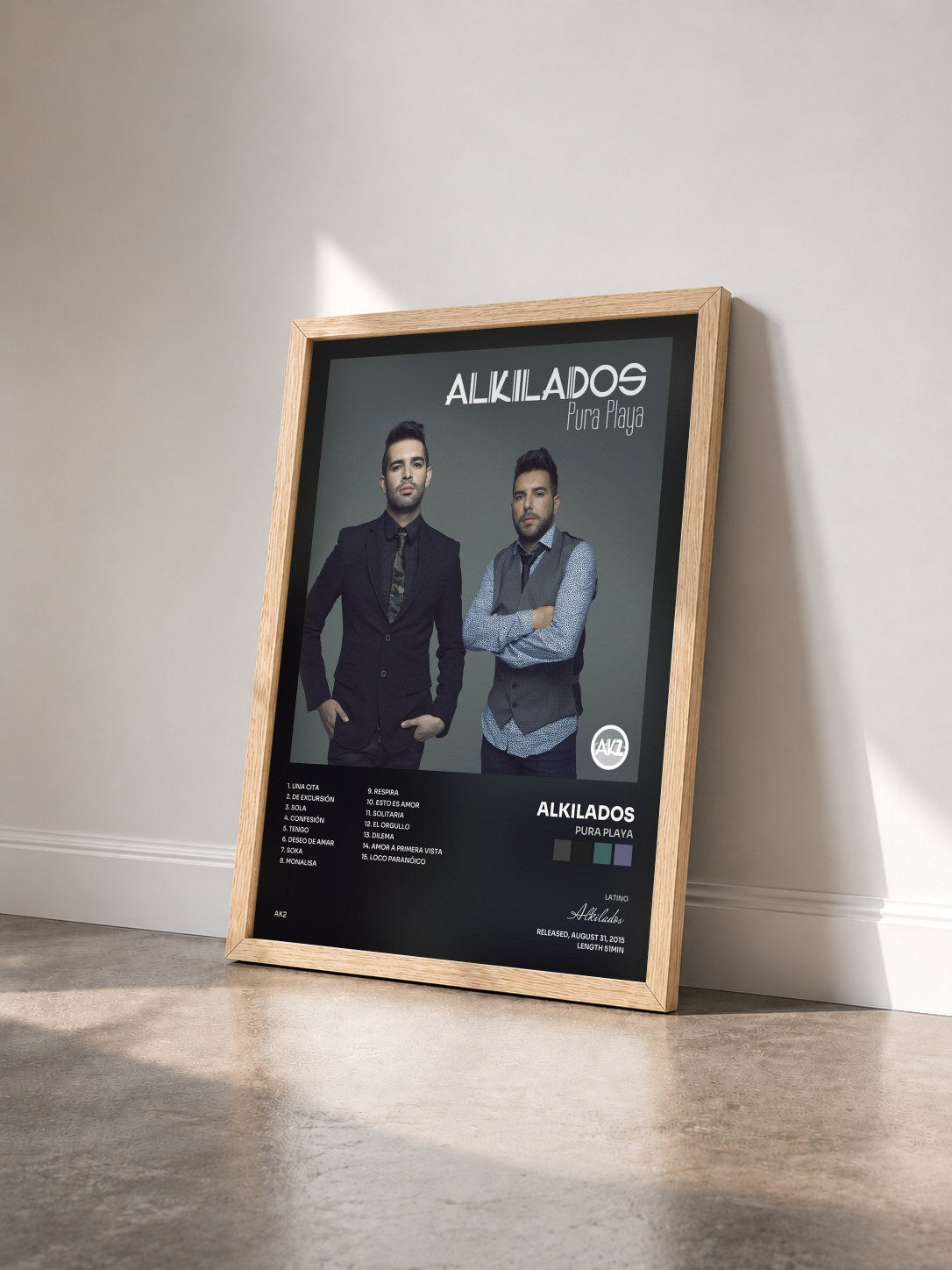 #bois Tableau de l'album Pura Playa de Alkilados vu de trois quarts, cadre en bois brut