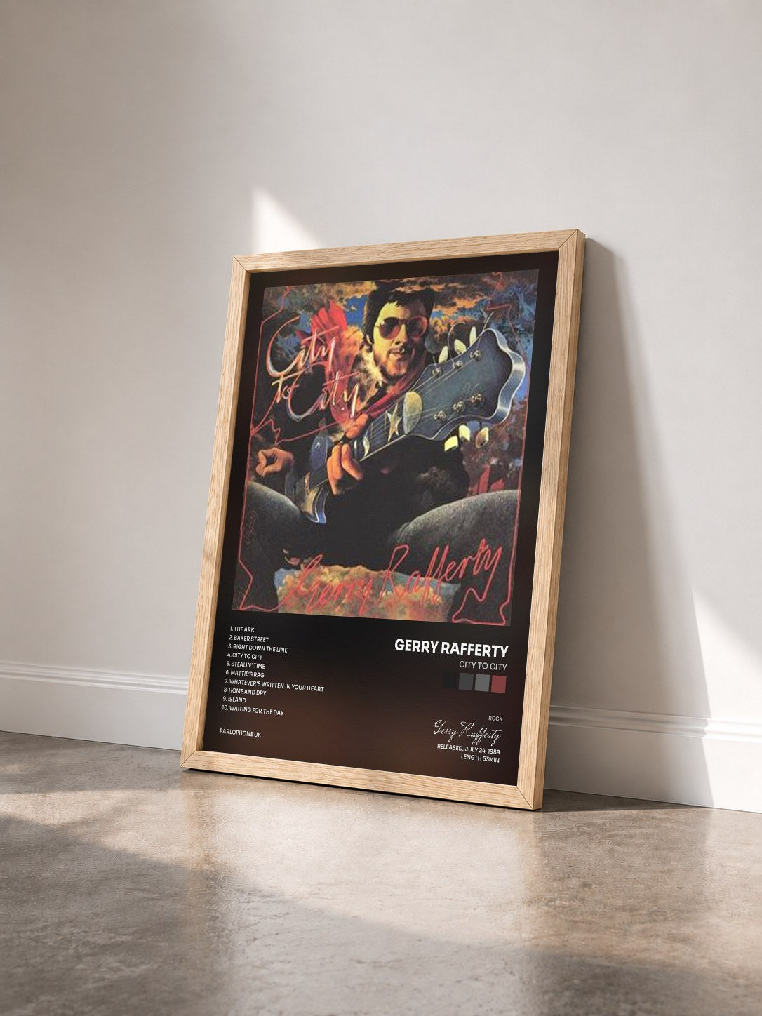 #bois Tableau de l'album City to City de Gerry Rafferty vu de trois quarts, cadre en bois brut