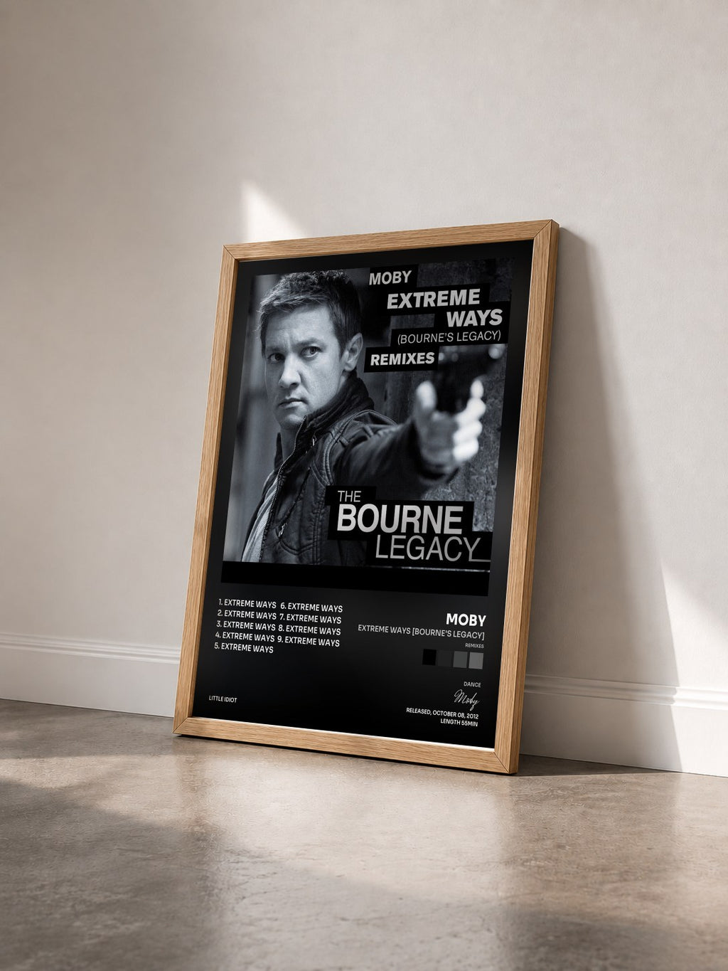 #bois Tableau de l'album Extreme Ways (Bourne's Legacy) (Remixes) de Moby vu de trois quarts, cadre en bois brut