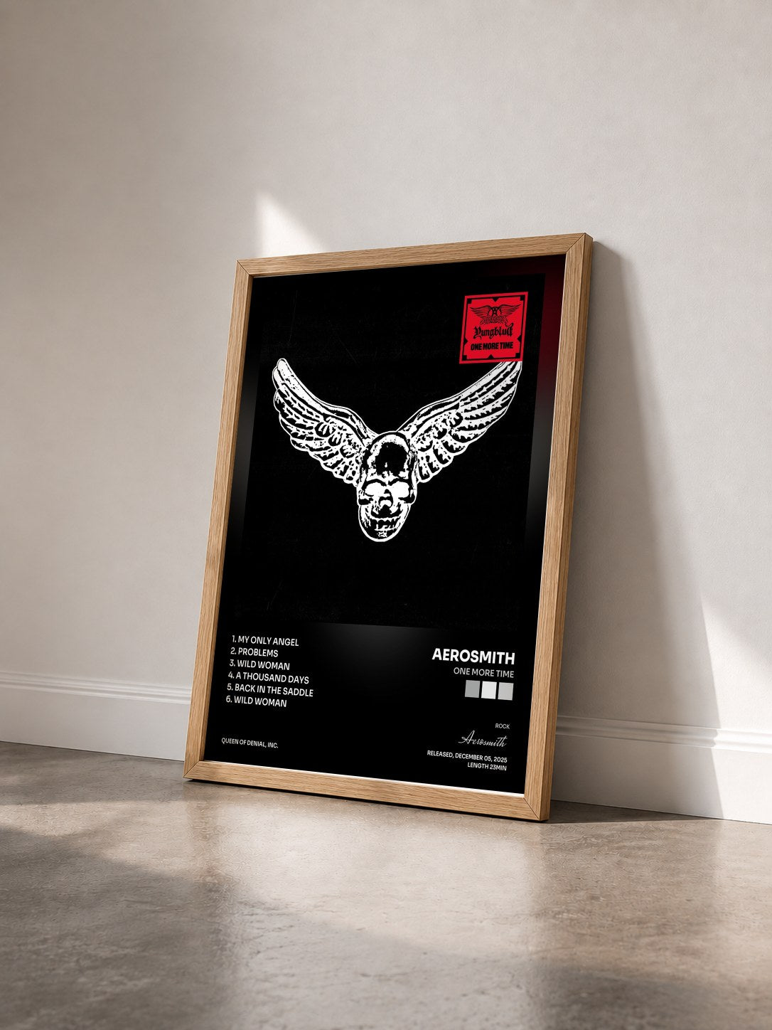 #bois Tableau de l'album One More Time de Aerosmith vu de trois quarts, cadre en bois brut