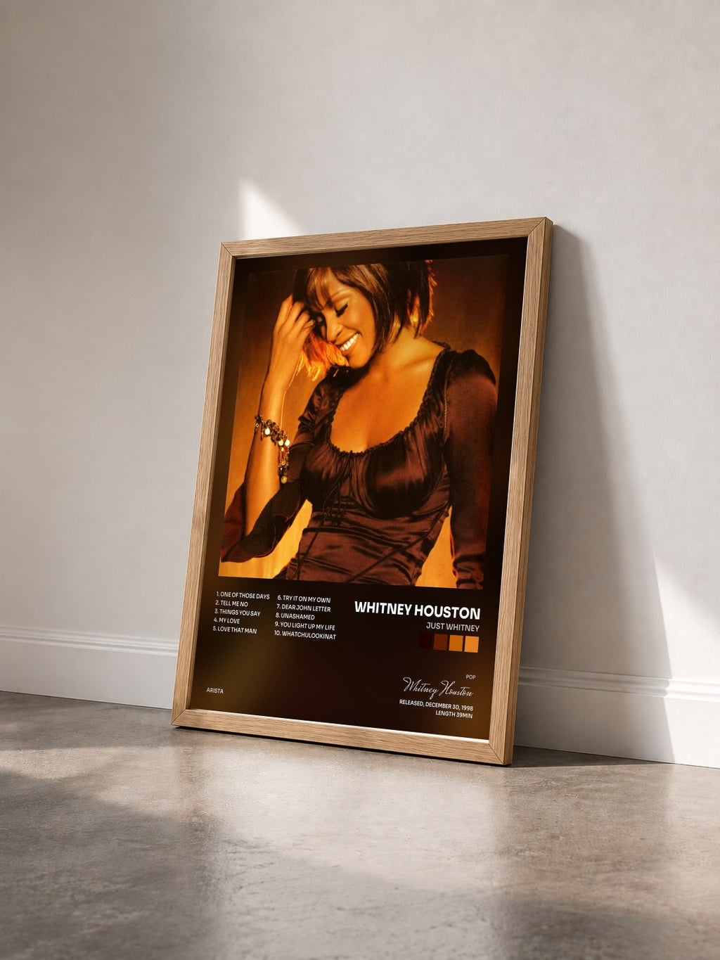 #bois Tableau de l'album Just Whitney de Whitney Houston vu de trois quarts, cadre en bois brut