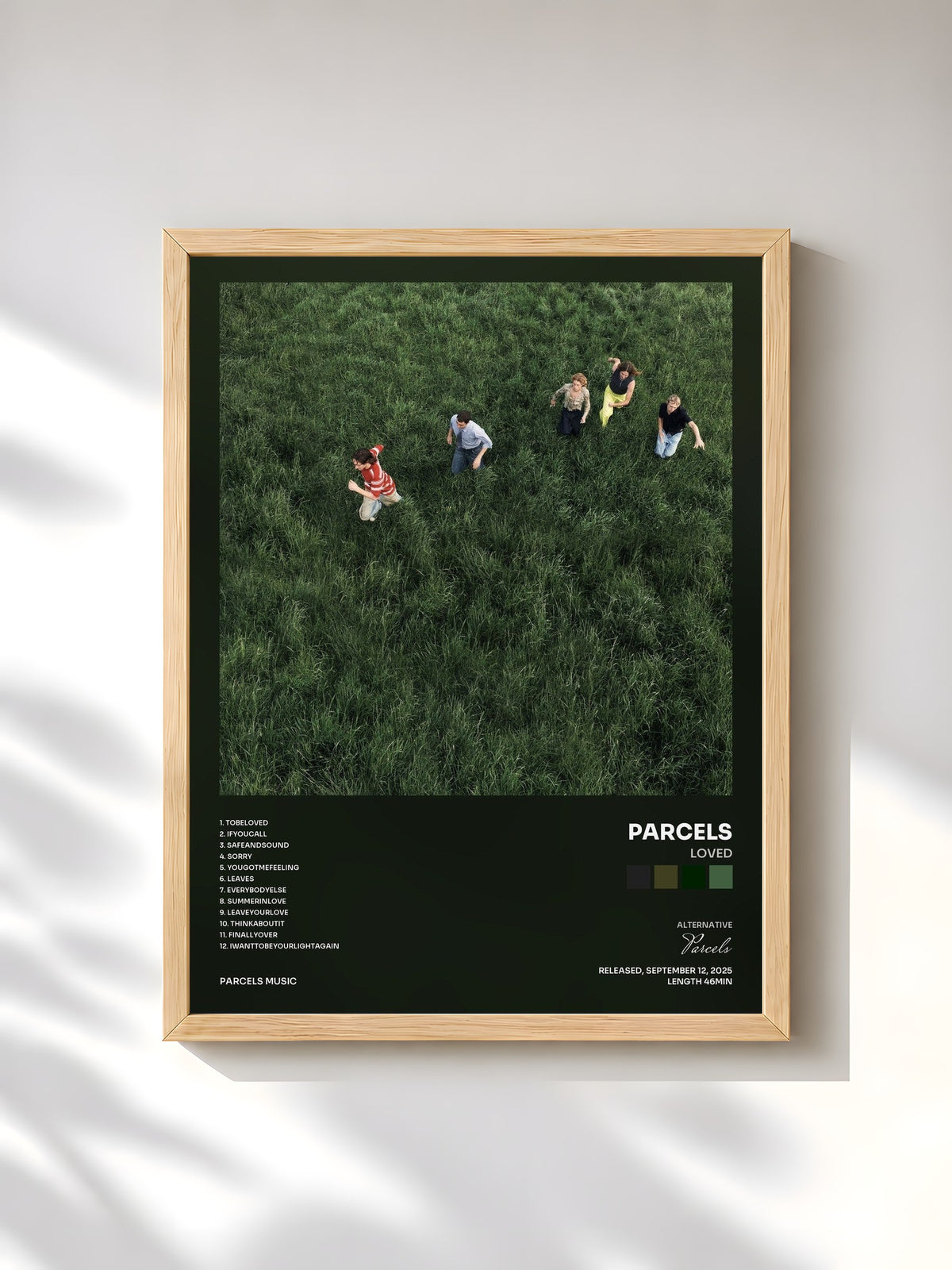 #bois Tableau de l'album LOVED de Parcels, cadre en bois brut, imprimé et encadré en France