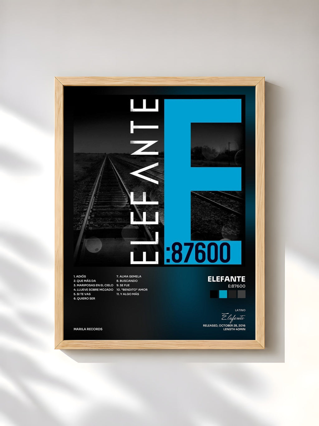 #bois Tableau de l'album E:87600 de Elefante, cadre en bois brut, imprimé et encadré en France