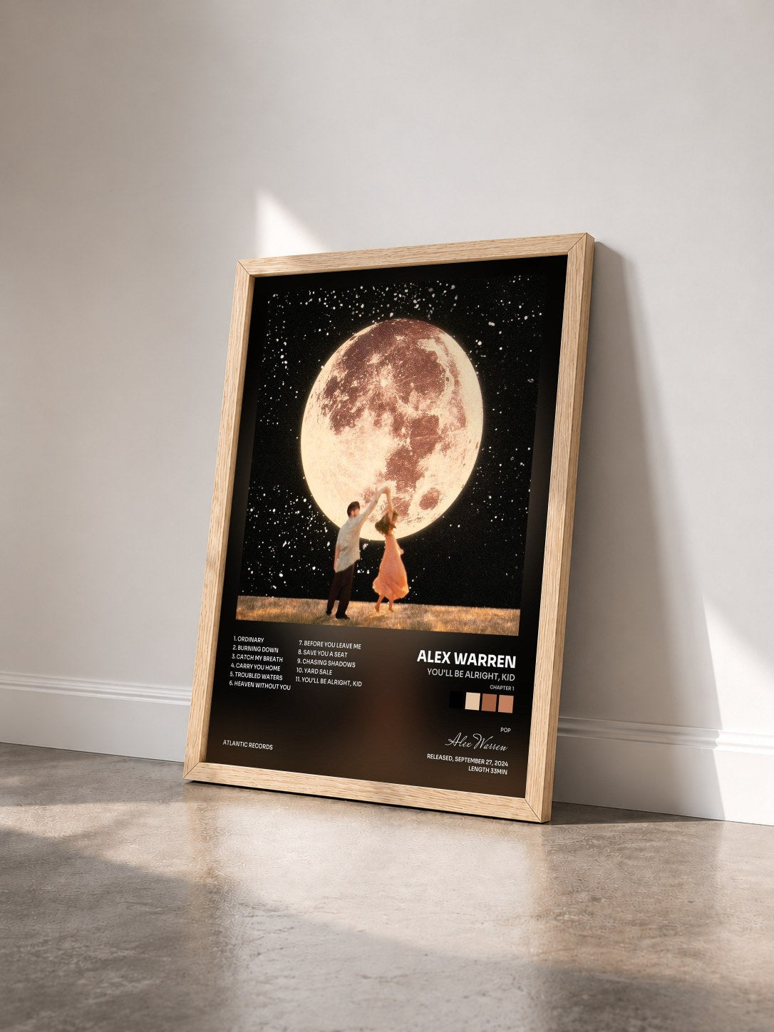 #bois Tableau de l'album You'll Be Alright, Kid (Chapter 1) de Alex Warren vu de trois quarts, cadre en bois brut