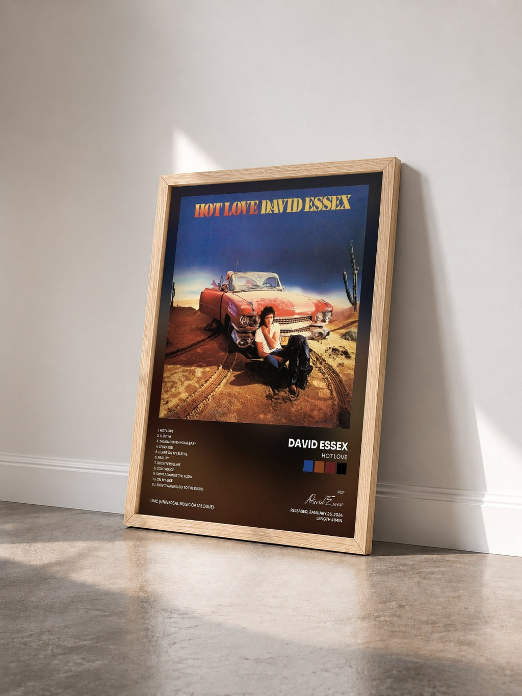 #bois Tableau de l'album Hot Love de David Essex vu de trois quarts, cadre en bois brut