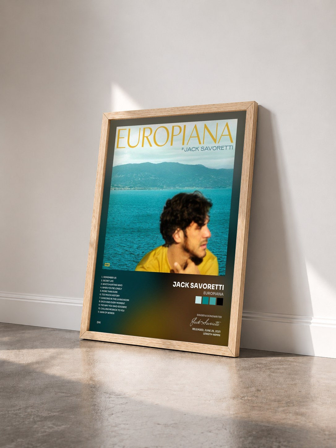 #bois Tableau de l'album Europiana de Jack Savoretti vu de trois quarts, cadre en bois brut