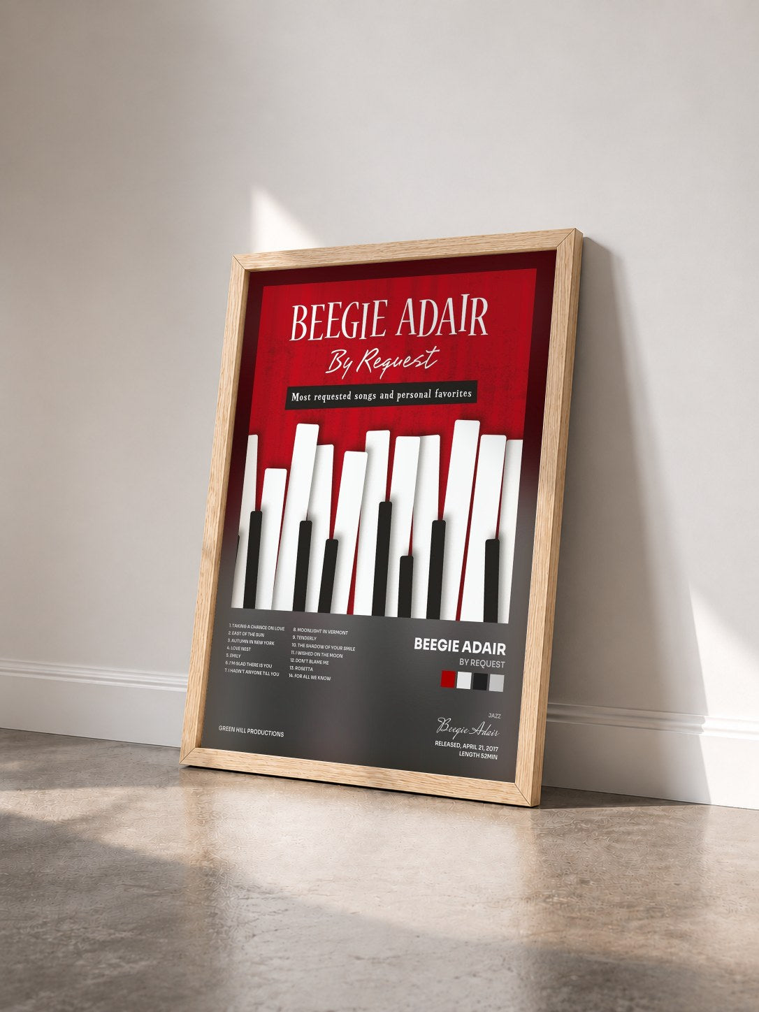 #bois Tableau de l'album By Request de Beegie Adair vu de trois quarts, cadre en bois brut