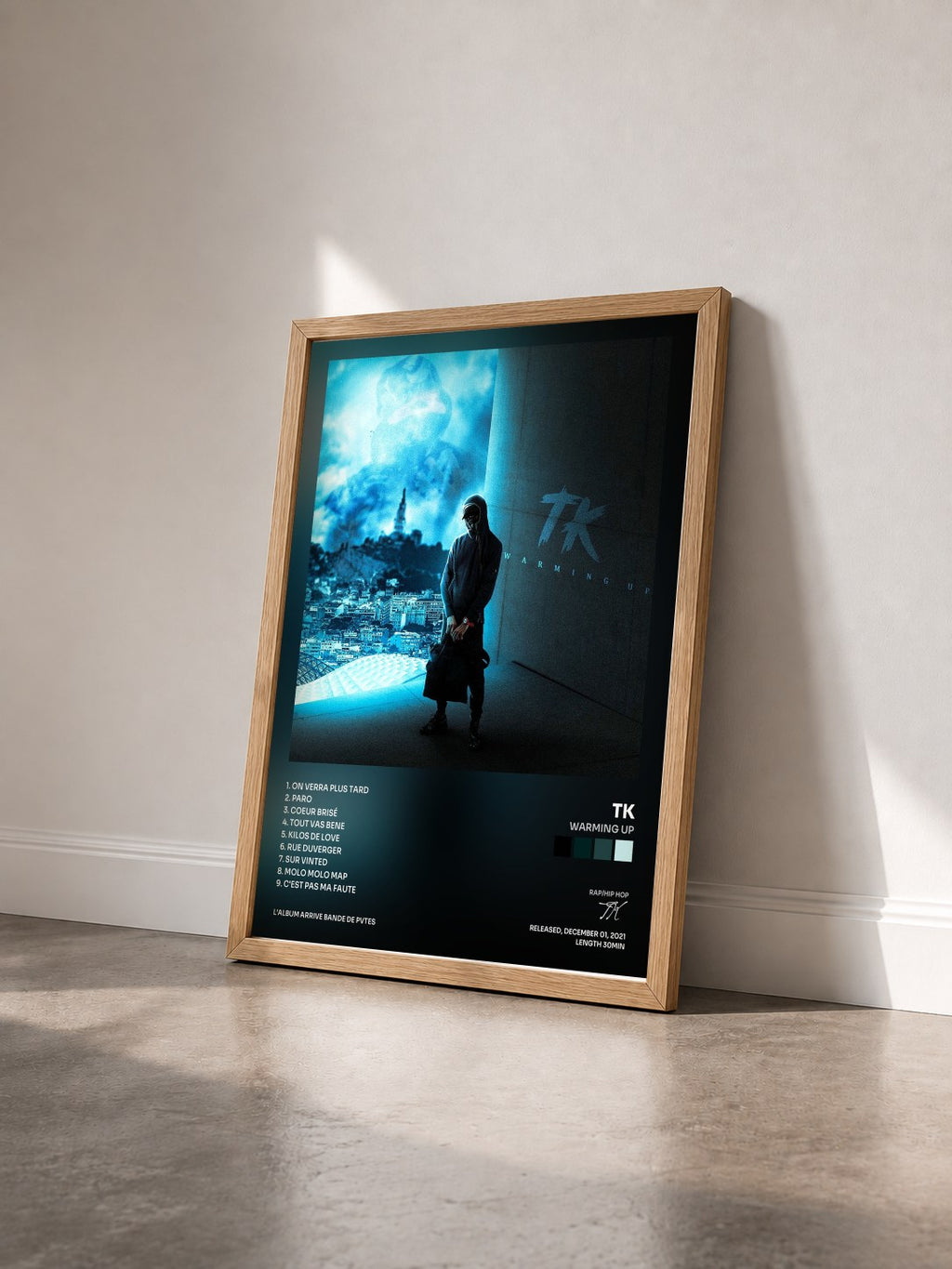 #bois Tableau de l'album Warming Up de TK vu de trois quarts, cadre en bois brut