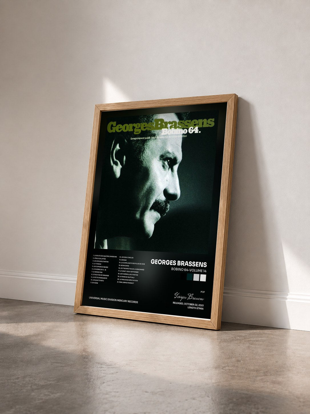 #bois Tableau de l'album Bobino 64-Volume 14 de Georges Brassens vu de trois quarts, cadre en bois brut