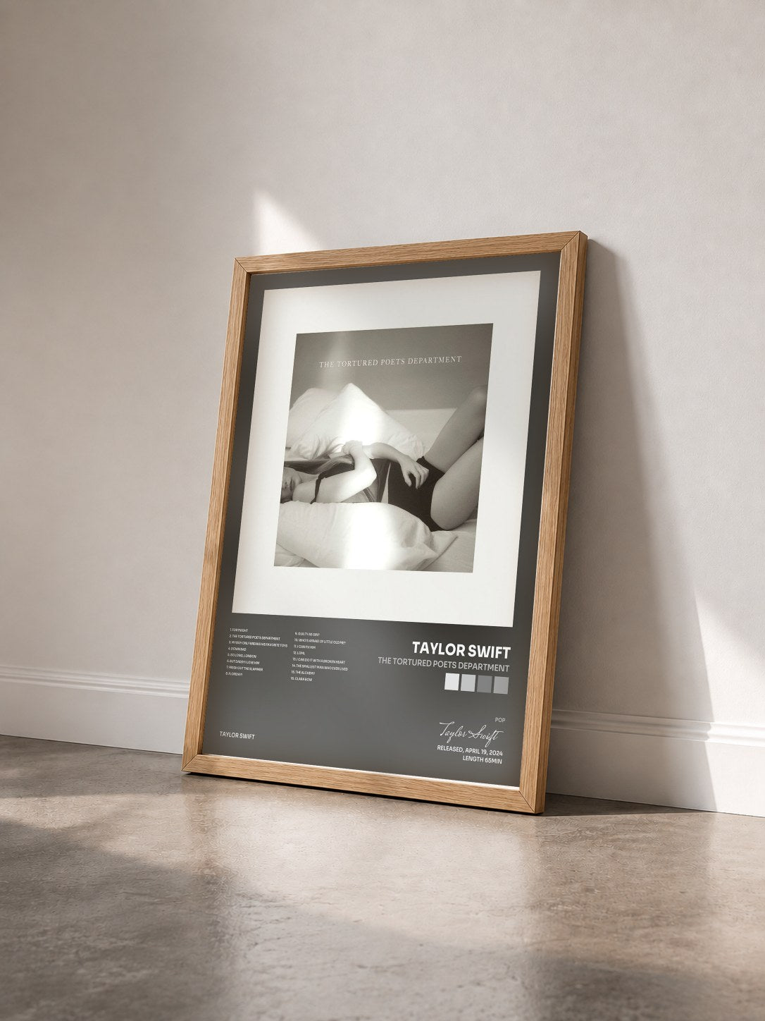 #bois Tableau de l'album THE TORTURED POETS DEPARTMENT de Taylor Swift vu de trois quarts, cadre en bois brut