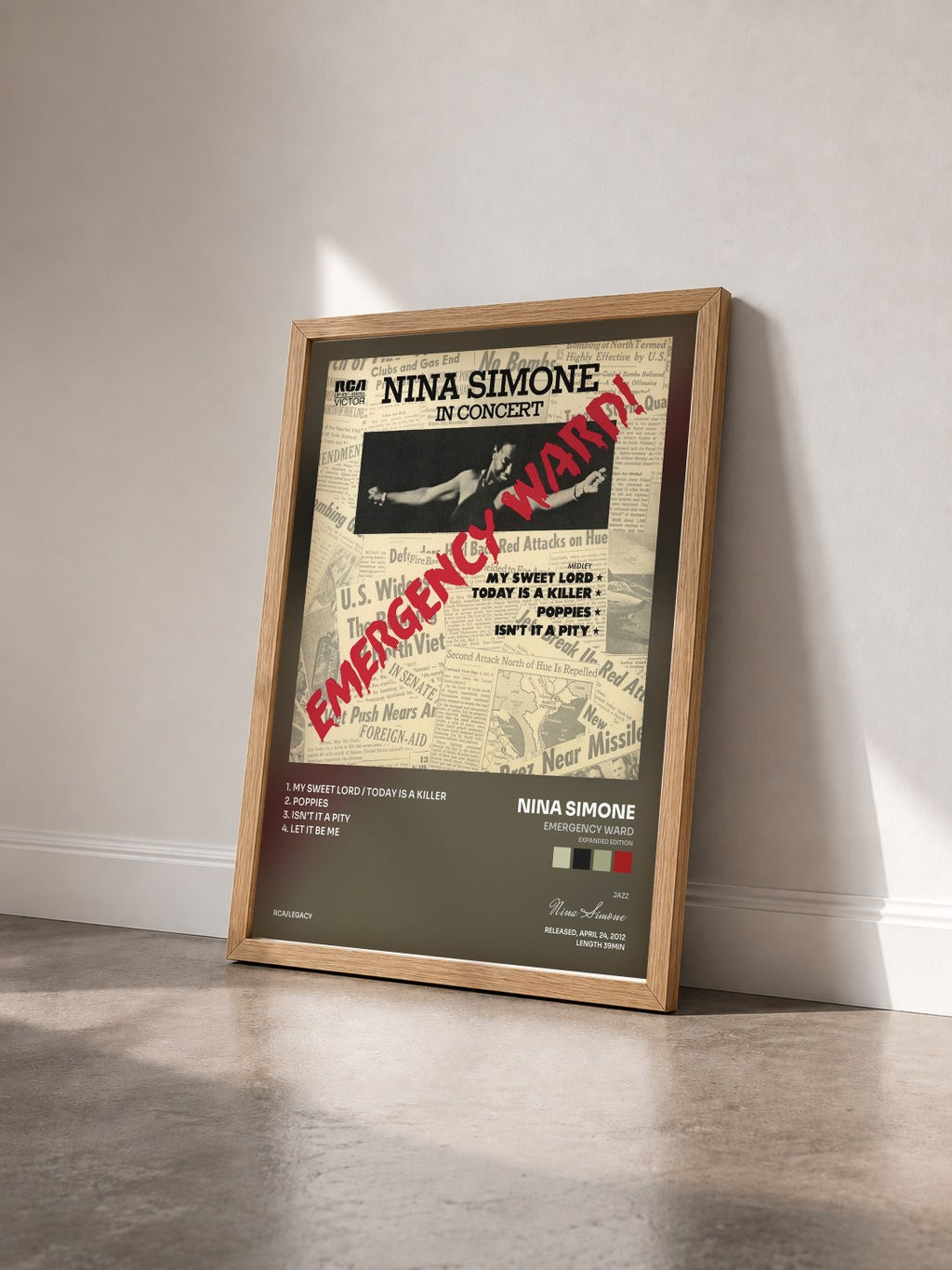 #bois Tableau de l'album Emergency Ward (Expanded Edition) de Nina Simone vu de trois quarts, cadre en bois brut