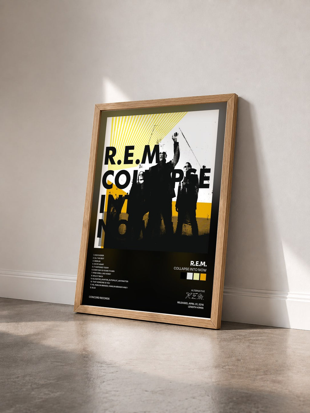 #bois Tableau de l'album Collapse Into Now de R.E.M. vu de trois quarts, cadre en bois brut