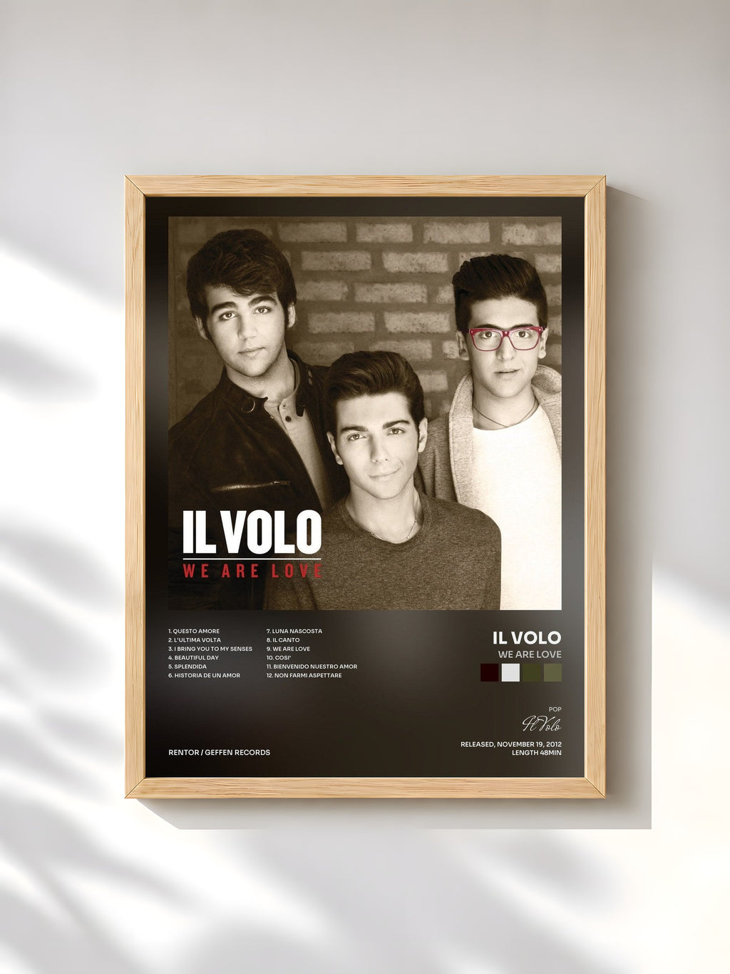#bois Tableau de l'album We Are Love de Il Volo, cadre en bois brut, imprimé et encadré en France