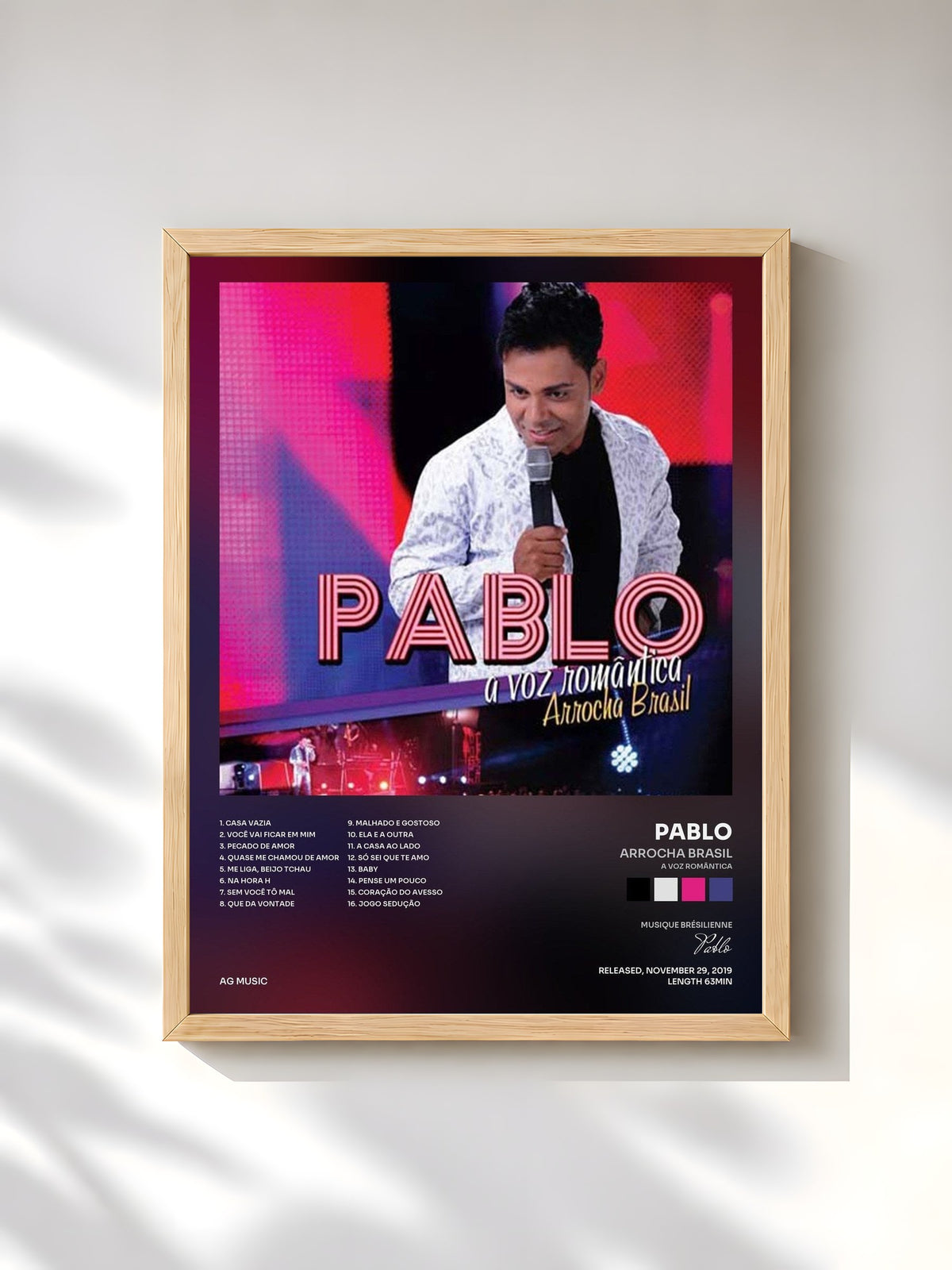 #bois Tableau de l'album Arrocha Brasil (A Voz Romântica) de Pablo, cadre en bois brut, imprimé et encadré en France