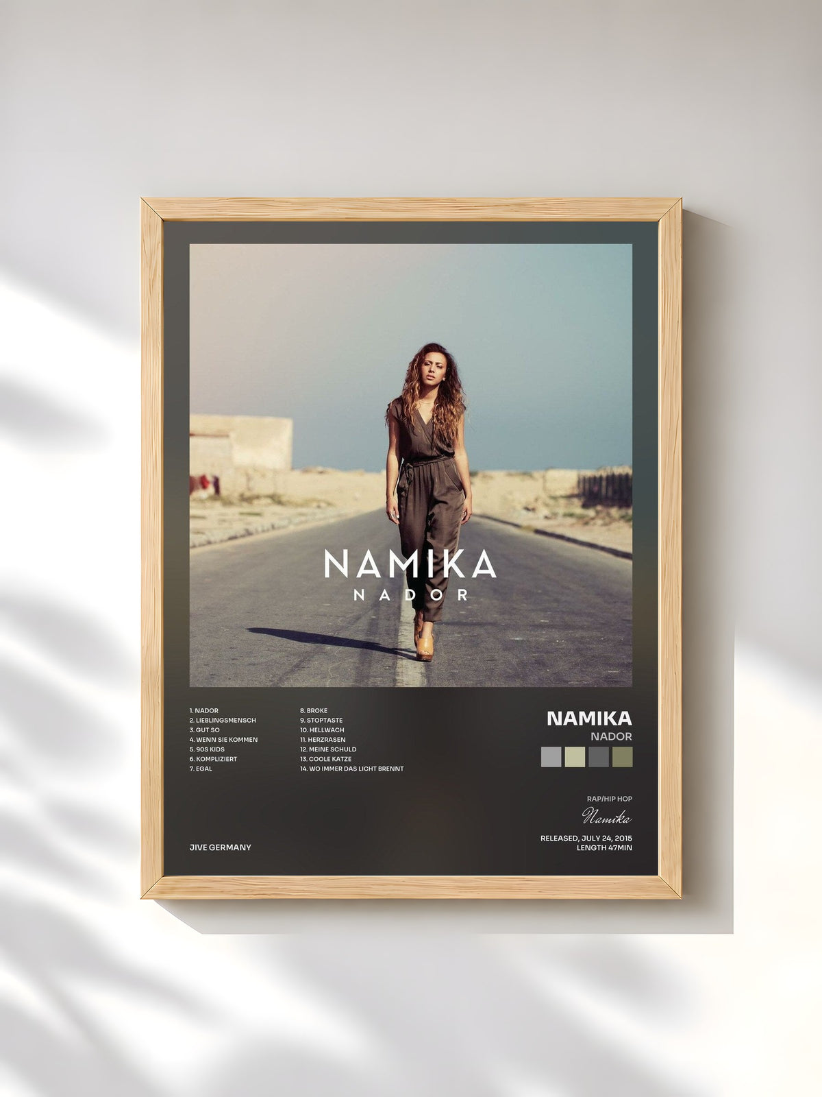 #bois Tableau de l'album Nador de Namika, cadre en bois brut, imprimé et encadré en France