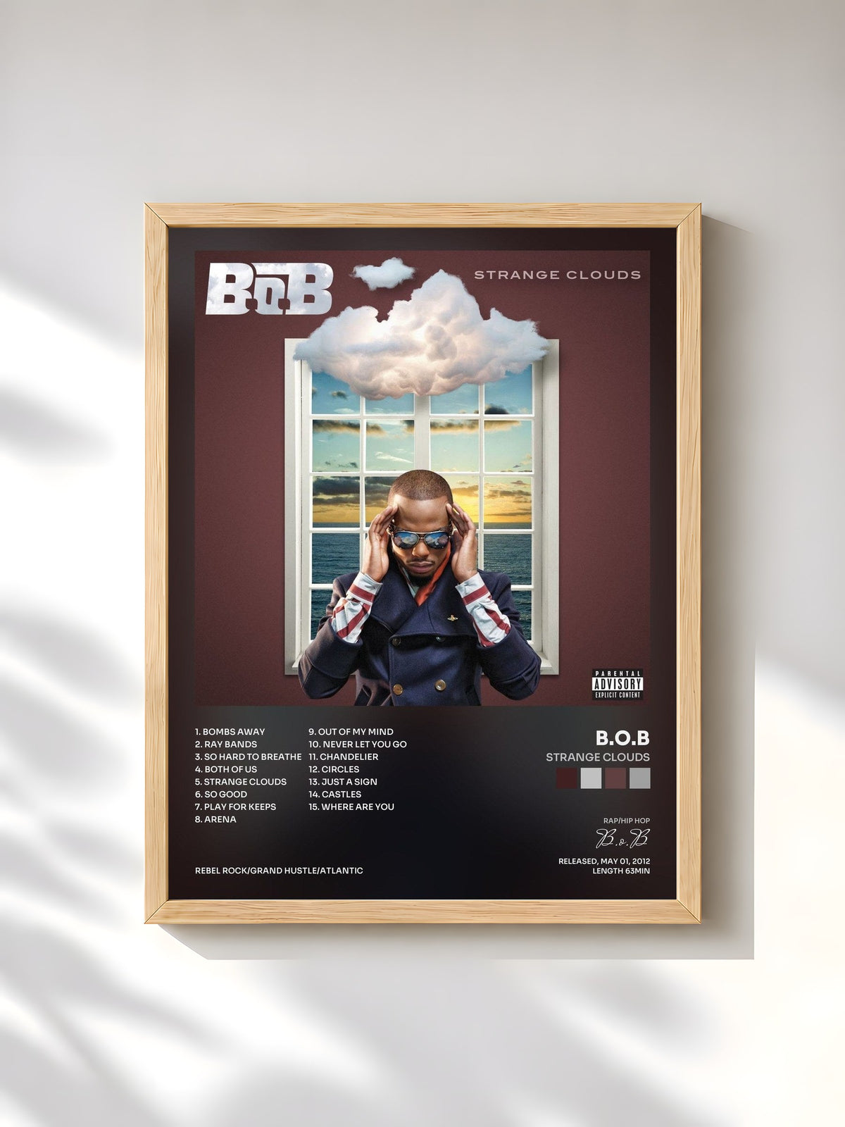 #bois Tableau de l'album Strange Clouds de B.o.B, cadre en bois brut, imprimé et encadré en France