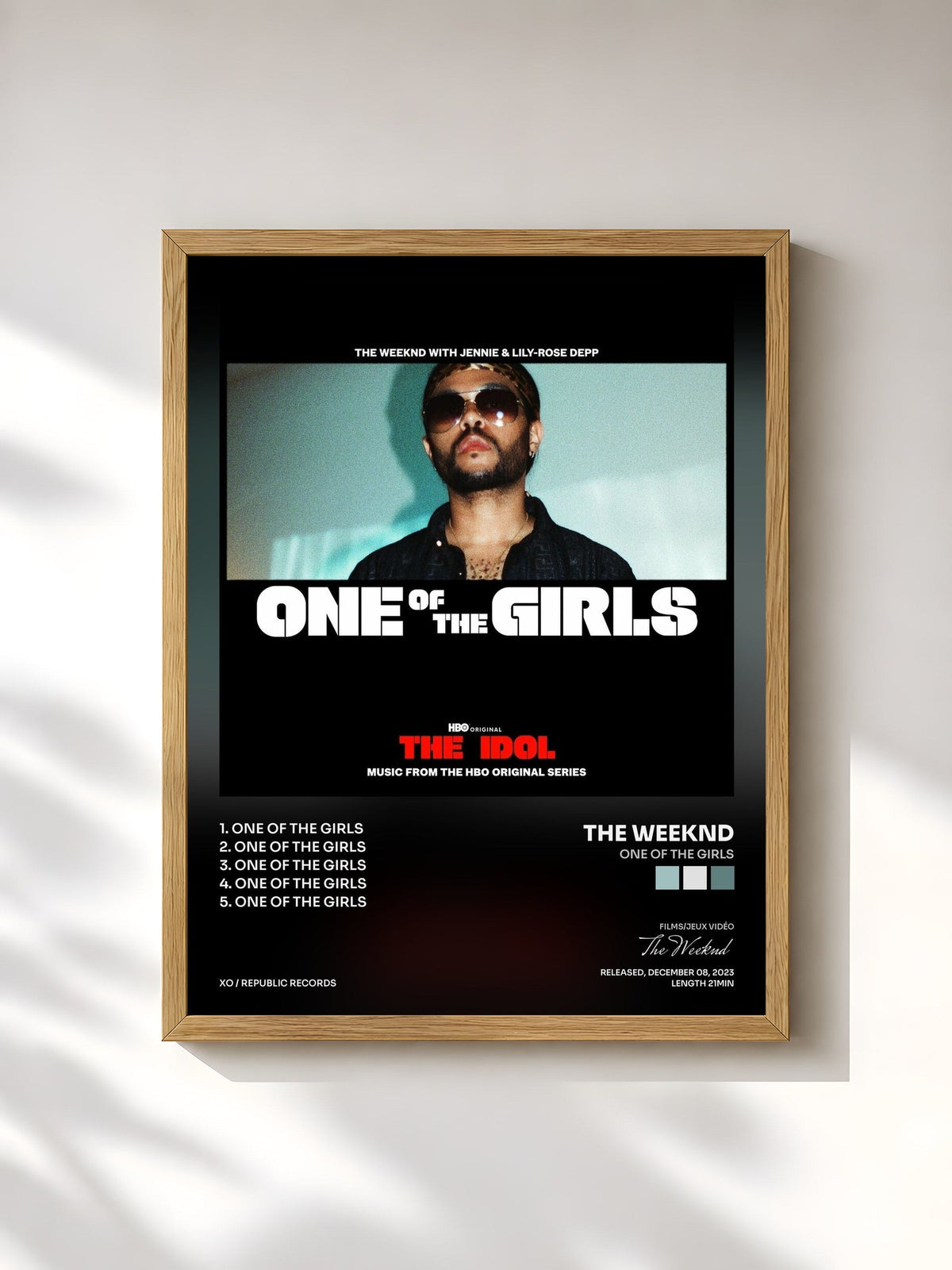 #bois Tableau de l'album One of the Girls de The Weeknd, cadre en bois brut, imprimé et encadré en France