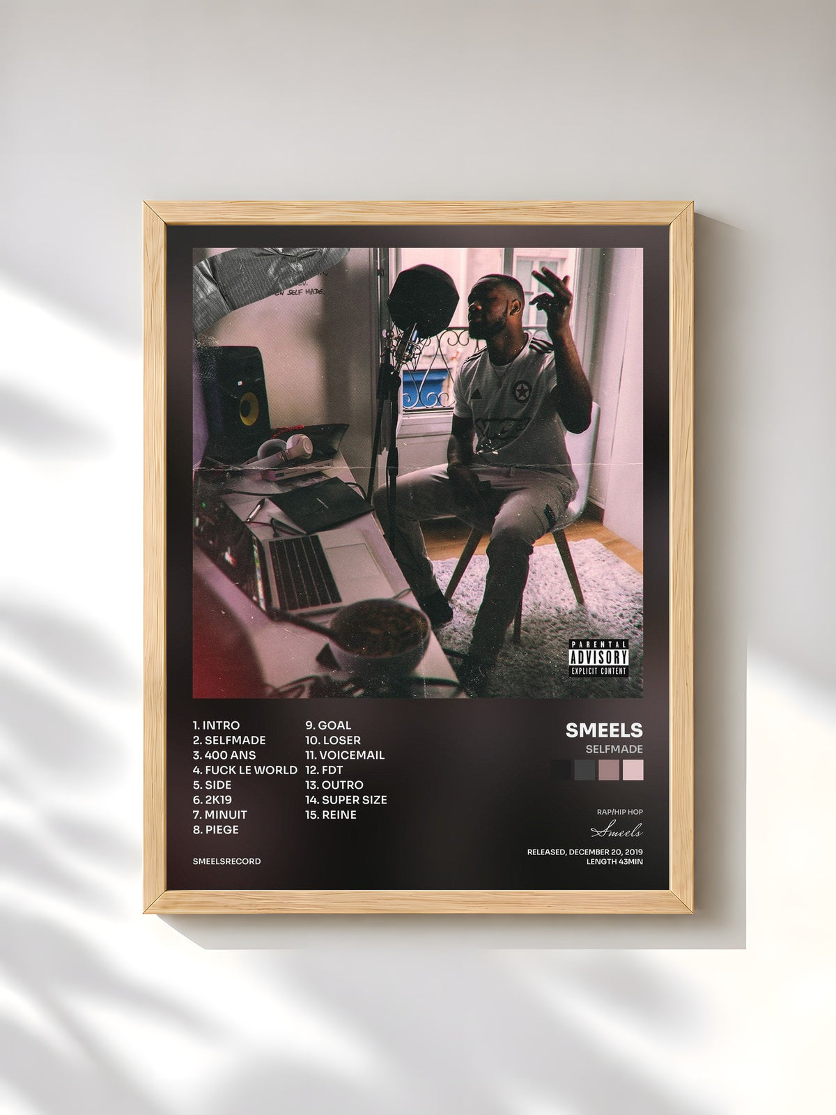 #bois Tableau de l'album Selfmade de Smeels, cadre en bois brut, imprimé et encadré en France