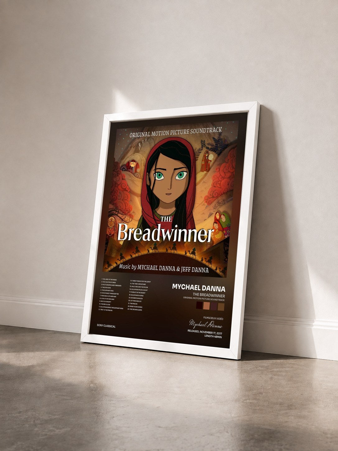 #blanc Tableau de l'album The Breadwinner (Original Motion Picture Soundtrack) de Mychael Danna vu de trois quarts, cadre blanc